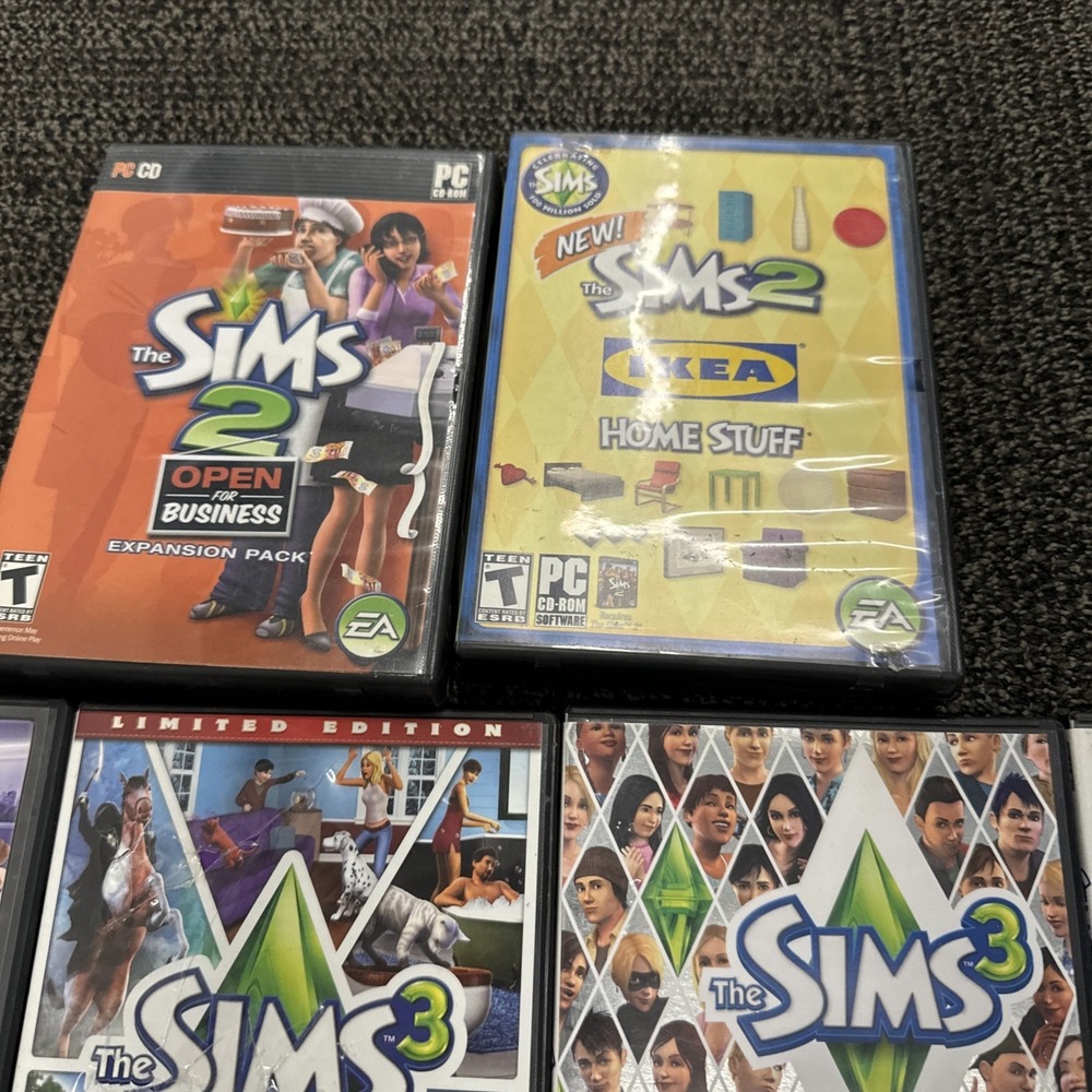 The Sims 2-3-4 PC Bundle Base 17 Pack Excellent Used Condition - Picture 7 of 9